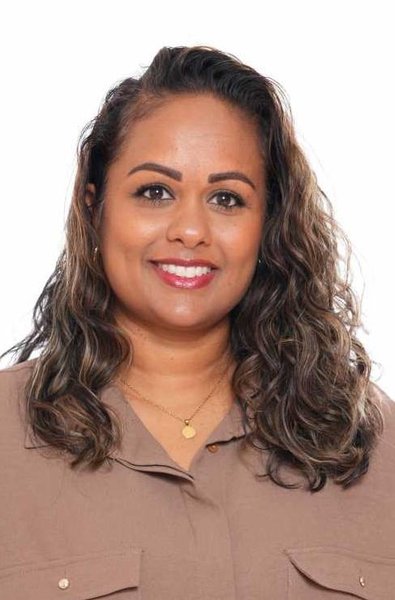 
      
        teacher_docent-10_extra_f6064347 (1).jpg
      
    